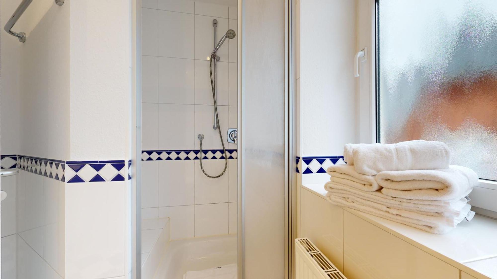 Direkt Am Mit Meerblick Und Suedbalkon, Freia 27, *